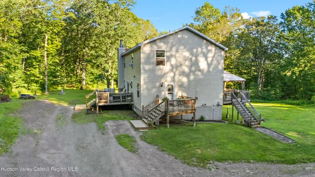 $385,000 | 158 Easy, Stamford, NY 12167