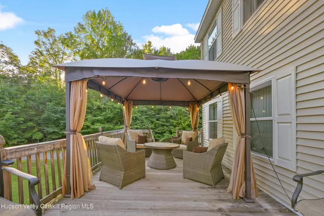 $385,000 | 158 Easy, Stamford, NY 12167