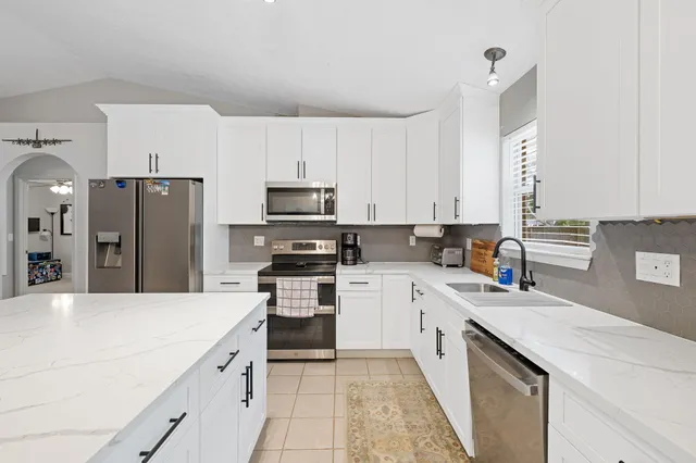 $380,000 | 8816 Kiwi Place, Navarre, FL 32566