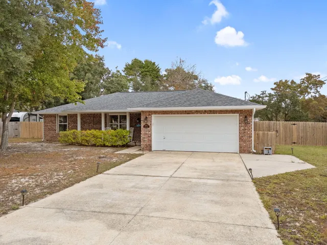 $380,000 | 8816 Kiwi Place, Navarre, FL 32566