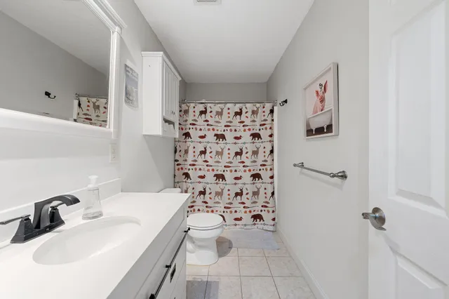 $380,000 | 8816 Kiwi Place, Navarre, FL 32566