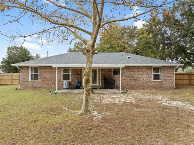 $380,000 | 8816 Kiwi Place, Navarre, FL 32566