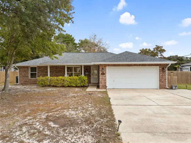 $380,000 | 8816 Kiwi Place, Navarre, FL 32566