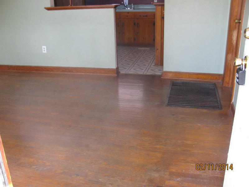 1606 Redwood Road Southeast Roanoke, VA 24014 - Photo 10 of 12 LIVING ROOM