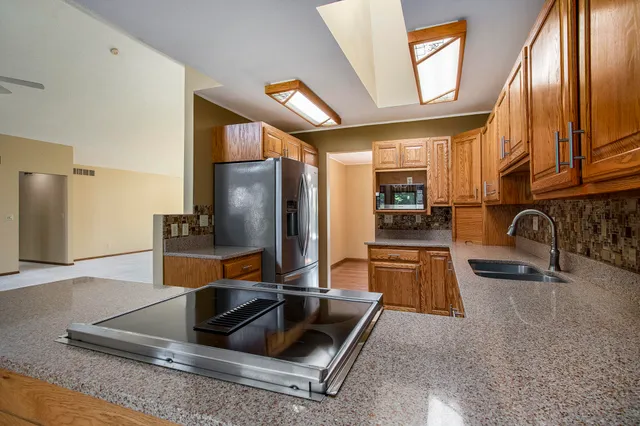 $589,000 | 6030 Paw Paw Lake Road, Coloma, MI 49038