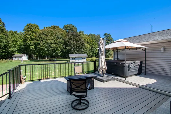 $579,000 | 6030 Paw Paw Lake Road, Coloma, MI 49038