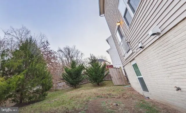 $719,000 | 18213 Jillian Lane, Triangle, VA 22172