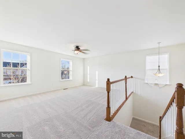 $719,000 | 18213 Jillian Lane, Triangle, VA 22172