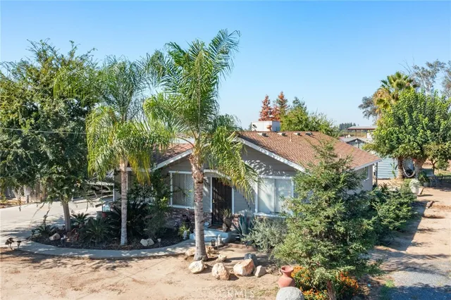 $450,000 | 40283-40283 Road 40, Dinuba, CA 93618