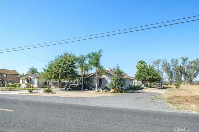 $450,000 | 40283-40283 Road 40, Dinuba, CA 93618