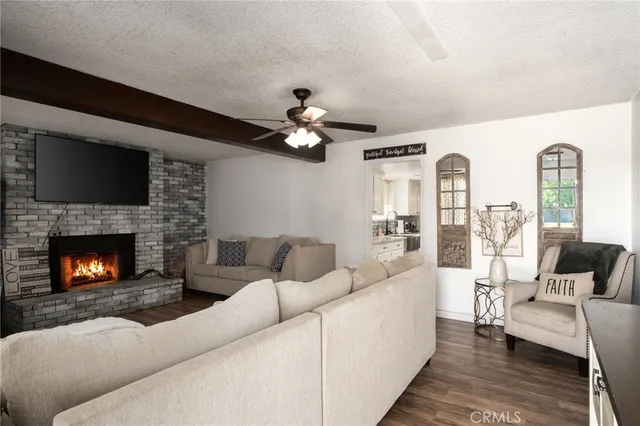 $450,000 | 40283-40283 Road 40, Dinuba, CA 93618