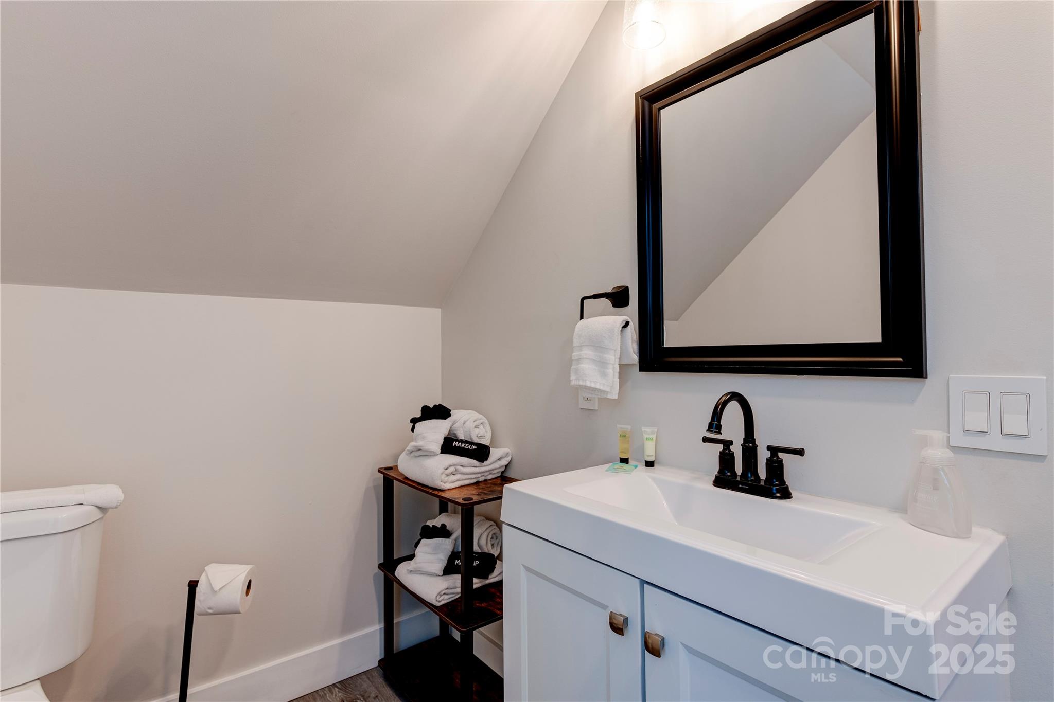 115 Cascade Rdg Road Fairview, NC 28730 - Photo 33 of 46 Gallery Image 33