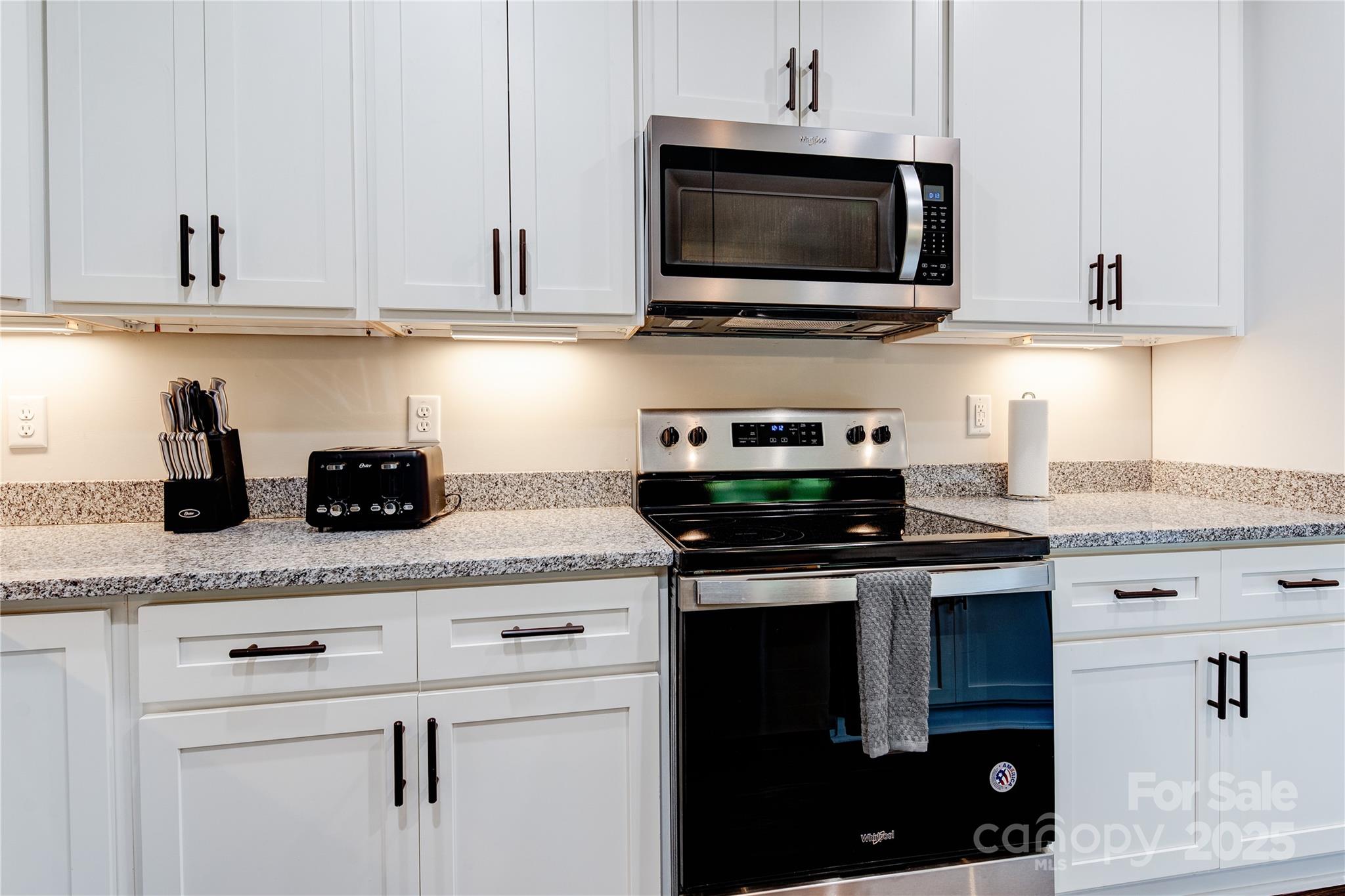 115 Cascade Rdg Road Fairview, NC 28730 - Photo 6 of 46 Gallery Image 6