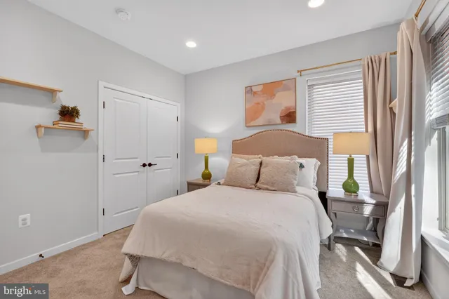 $869,900 | 864 Thompson Crescent, Unit 44, Rockville, MD 20852