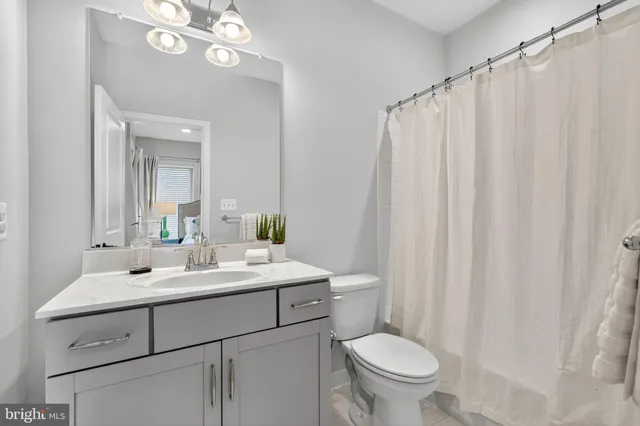 $869,900 | 864 Thompson Crescent, Unit 44, Rockville, MD 20852