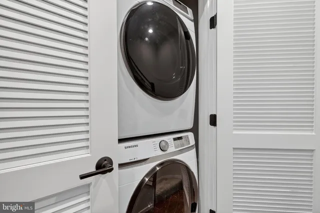 $869,900 | 864 Thompson Crescent, Unit 44, Rockville, MD 20852