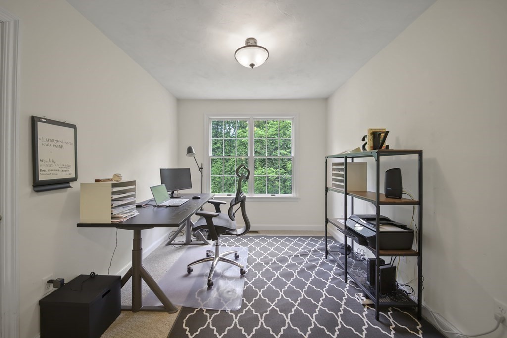 7 Estabrook Lane Berlin, MA 01503 - Photo 16 of 42