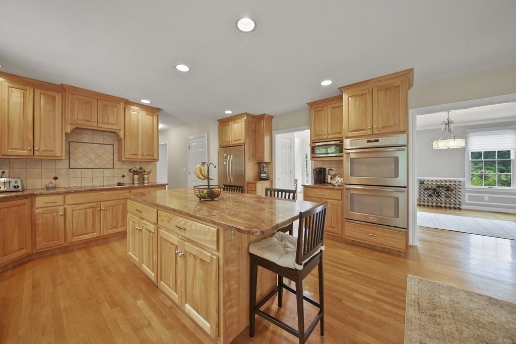 7 Estabrook Lane Berlin, MA 01503 - Photo 9 of 42