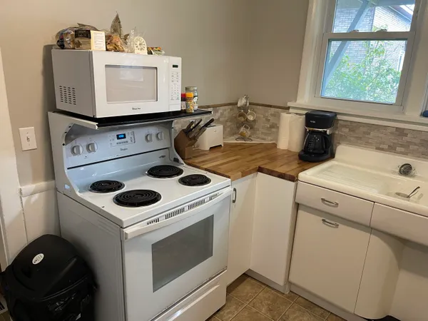 $499,000 | 109 West Melendy Street, Ludington, MI 49431