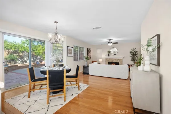 $1,695,000 | 50 Linhaven, Irvine, CA 92602