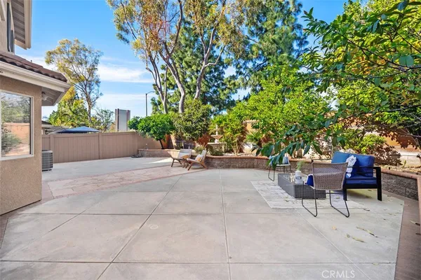 $1,695,000 | 50 Linhaven, Irvine, CA 92602