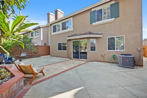 $1,695,000 | 50 Linhaven, Irvine, CA 92602