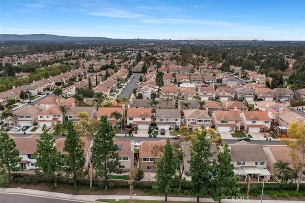 $1,695,000 | 50 Linhaven, Irvine, CA 92602