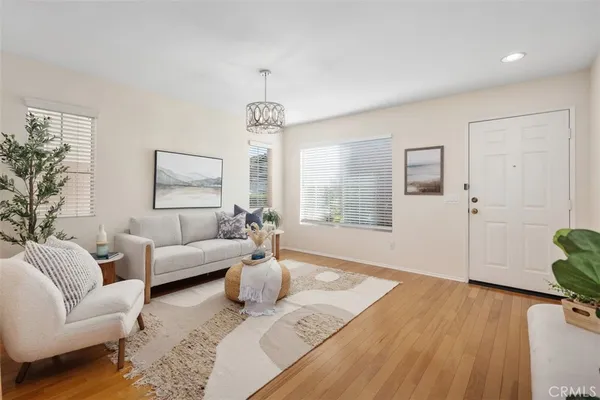 $1,695,000 | 50 Linhaven, Irvine, CA 92602