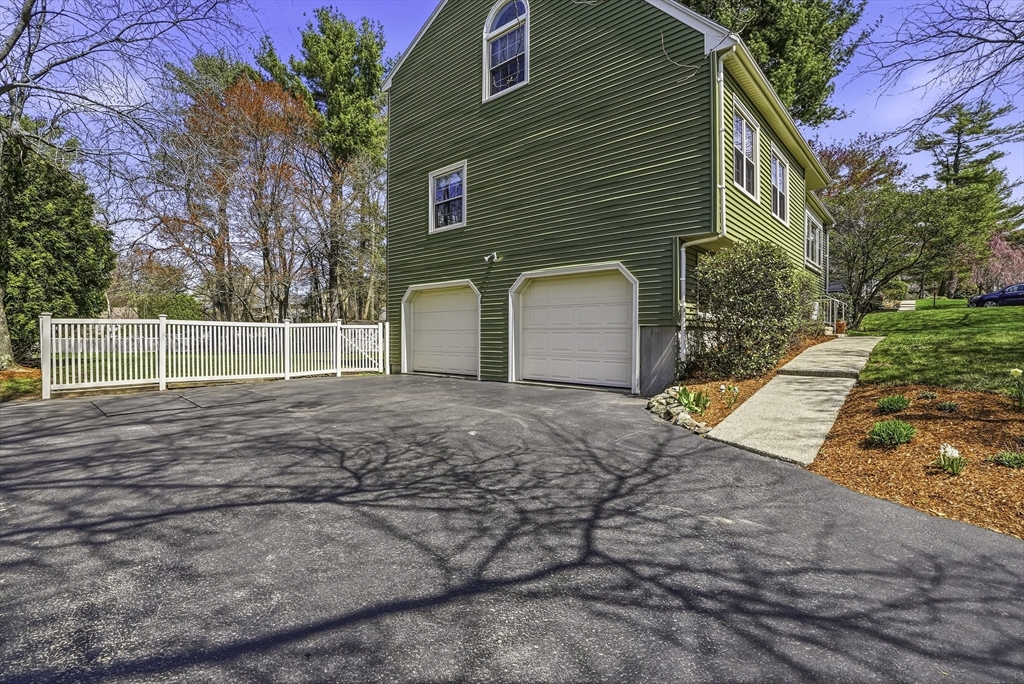 5 Okemo Ridge Road Sutton, MA 01590 - Photo 2 of 41