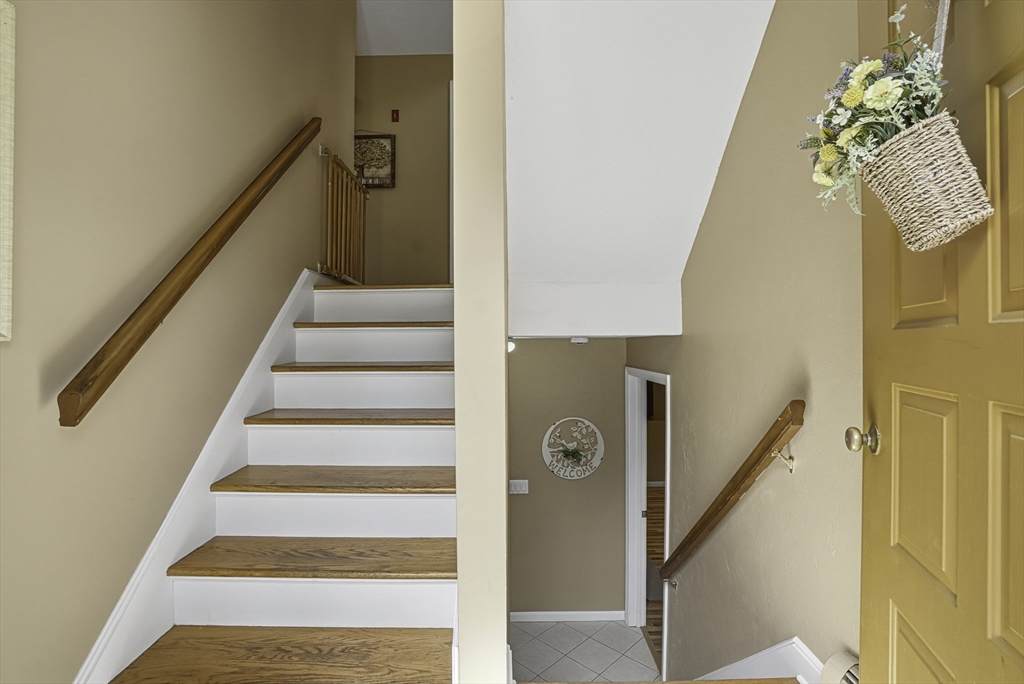 5 Okemo Ridge Road Sutton, MA 01590 - Photo 4 of 41