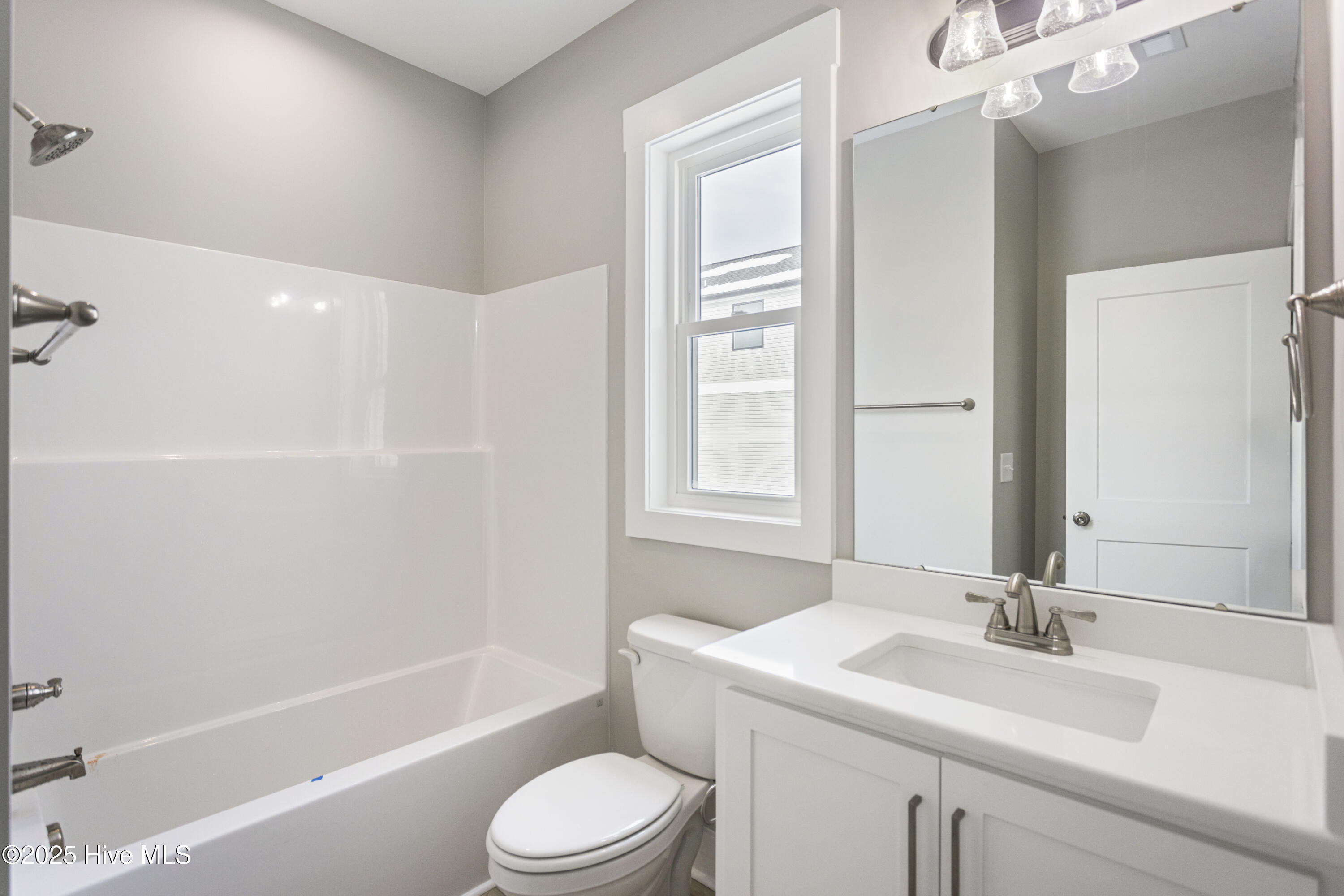 126 Shell Road Surf City, NC 28445 - Photo 23 of 41 126 bath