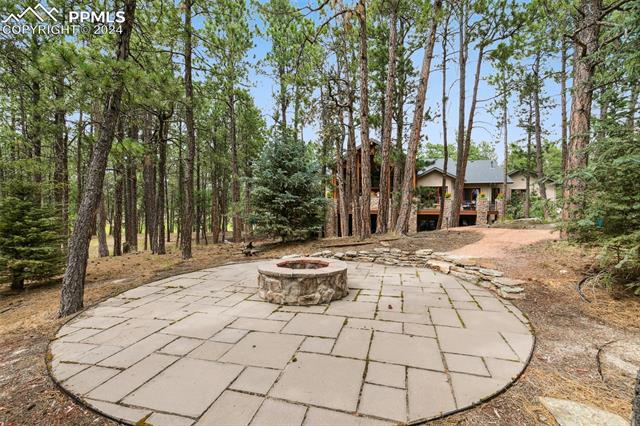 4601 High Forest Road Colorado Springs, CO 80908 - Photo 38 of 44 Firepit
