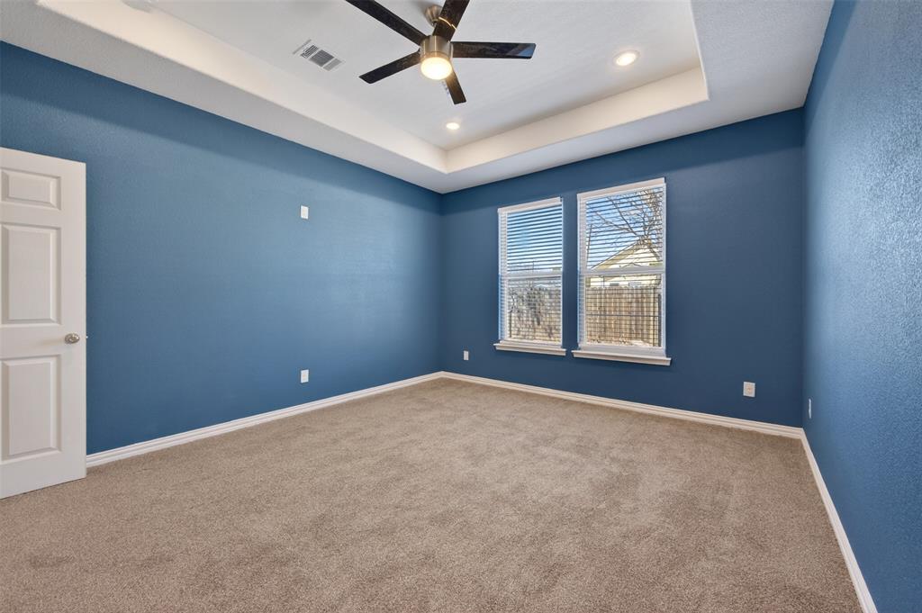 601 East Willingham Street Cleburne, TX 76031 - Photo 23 of 29