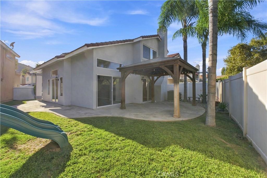 811 Ranch Vista Road Corona, CA 92879 - Photo 19 of 34 Gallery Image 19