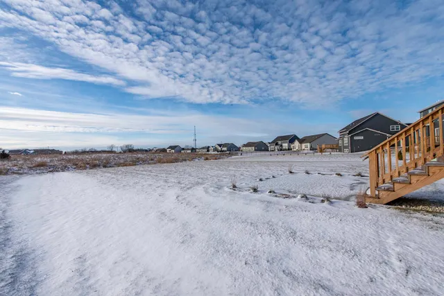 $634,900 | 9029 Creekside Circle, Pleasant Prairie, WI 53158