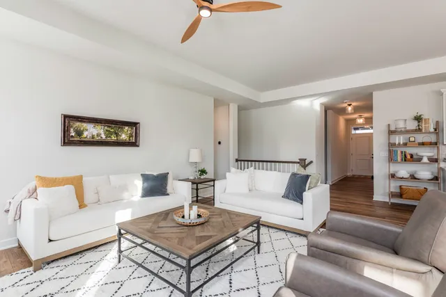 $634,900 | 9029 Creekside Circle, Pleasant Prairie, WI 53158