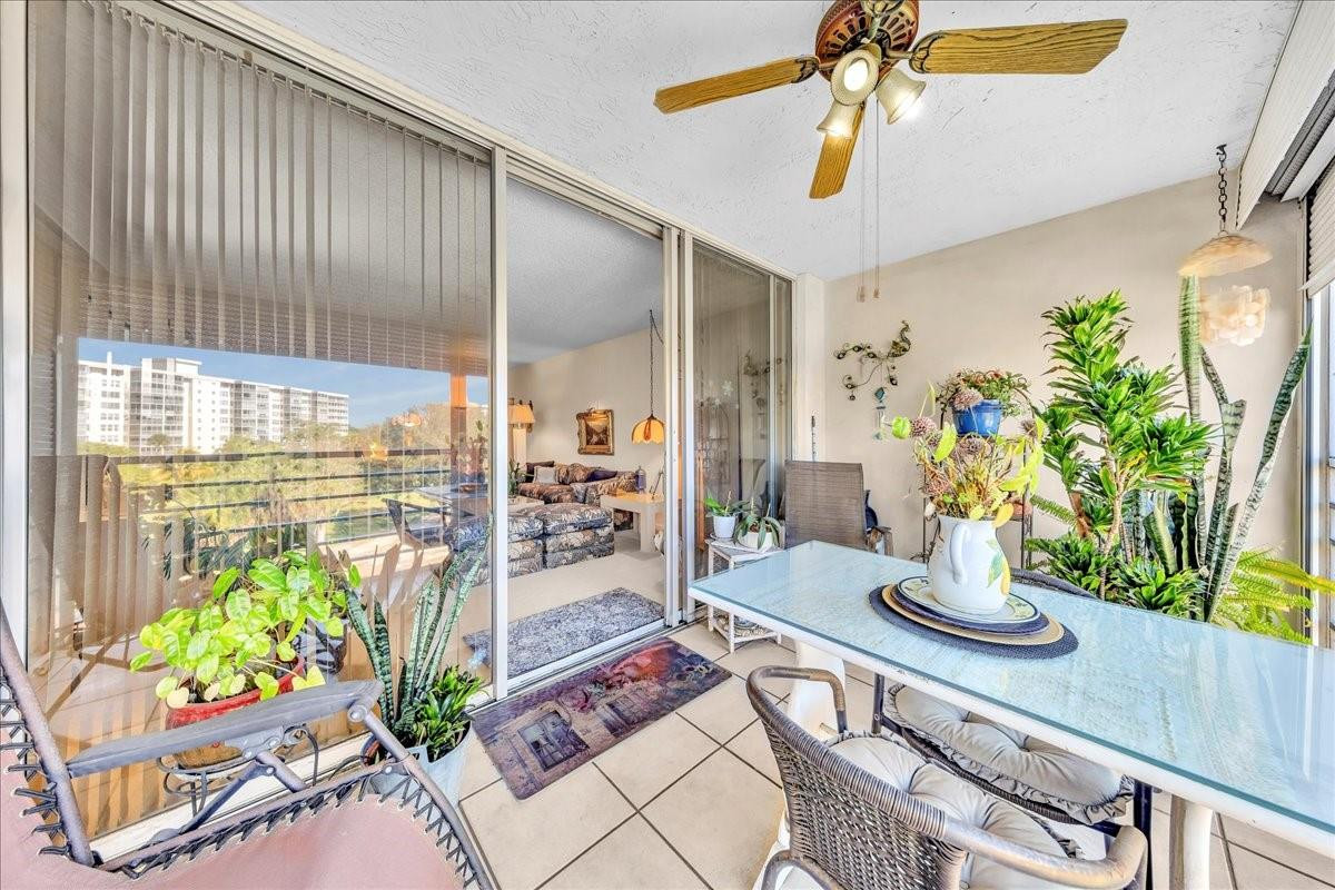 545 Oaks Lane, Unit 403 Pompano Beach, FL 33069 - Photo 15 of 42 Photo 15