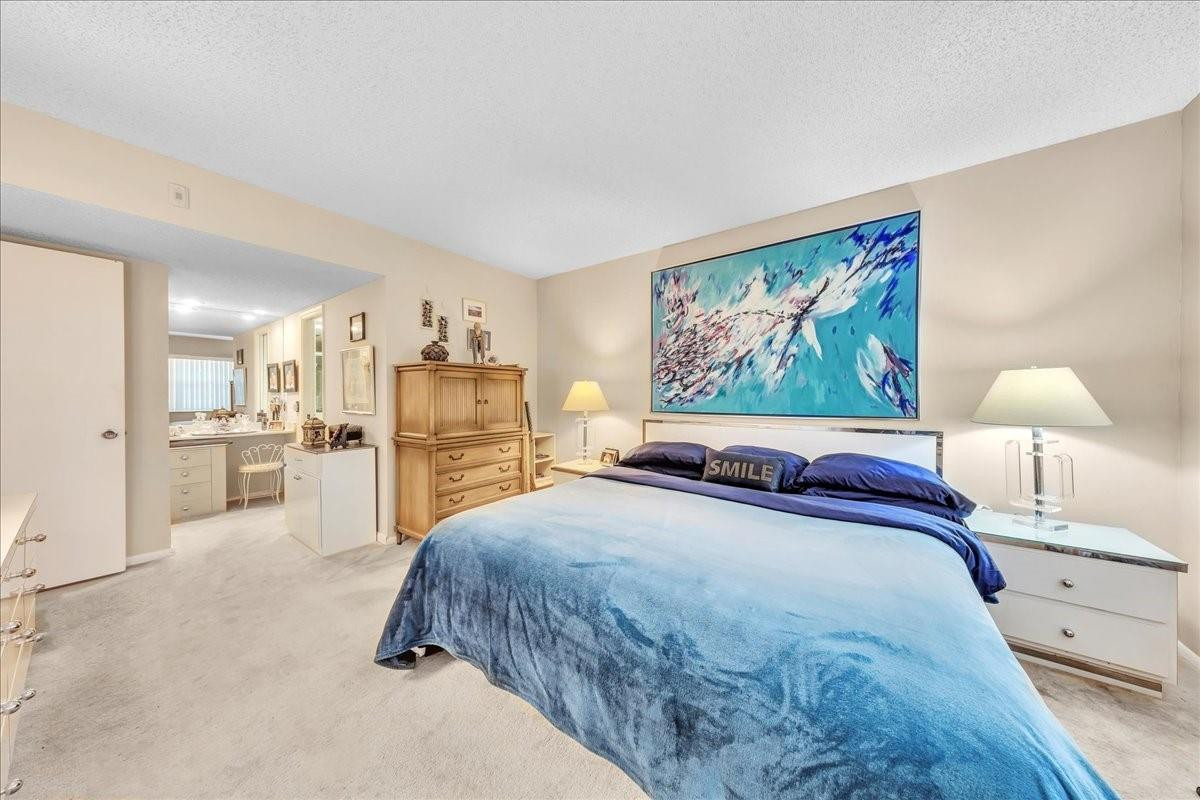 545 Oaks Lane, Unit 403 Pompano Beach, FL 33069 - Photo 22 of 42 Photo 22