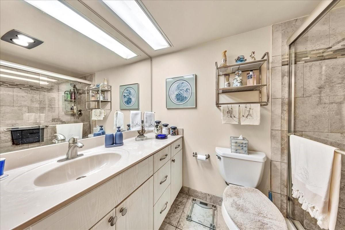 545 Oaks Lane, Unit 403 Pompano Beach, FL 33069 - Photo 25 of 42 Photo 25