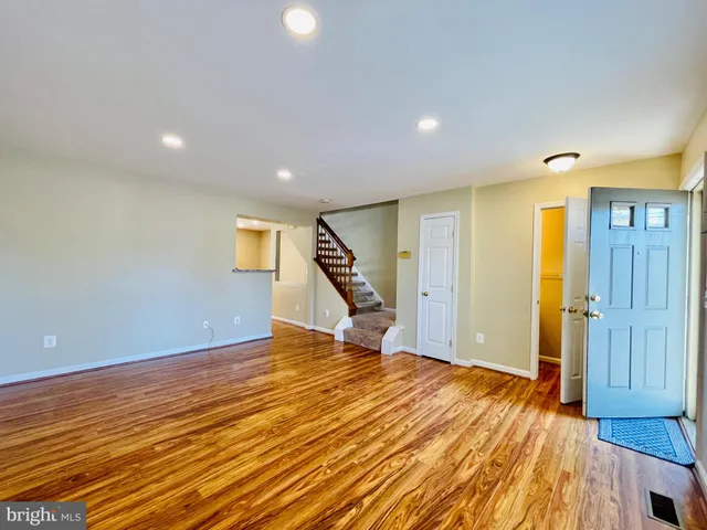 $2,500 | 9703 Sassafras Court, Manassas, VA 20110