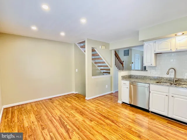 $2,500 | 9703 Sassafras Court, Manassas, VA 20110