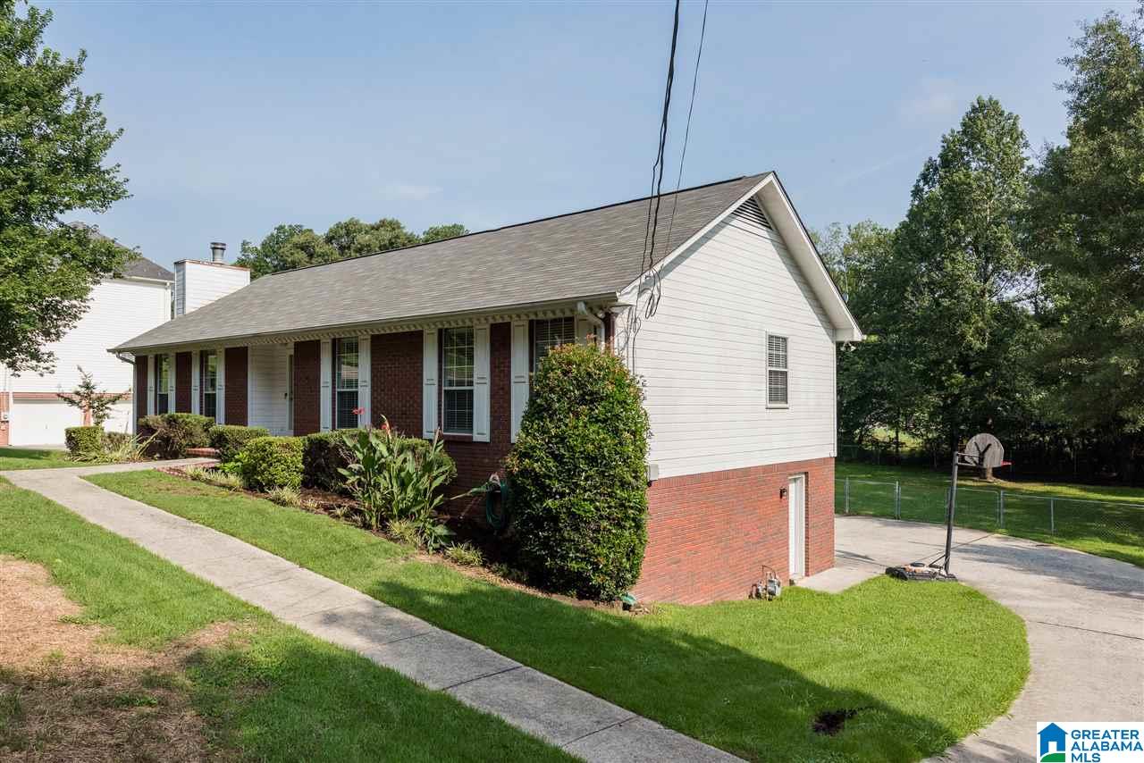 7108 Rowan Road Leeds, AL 35094 - Photo 3 of 41