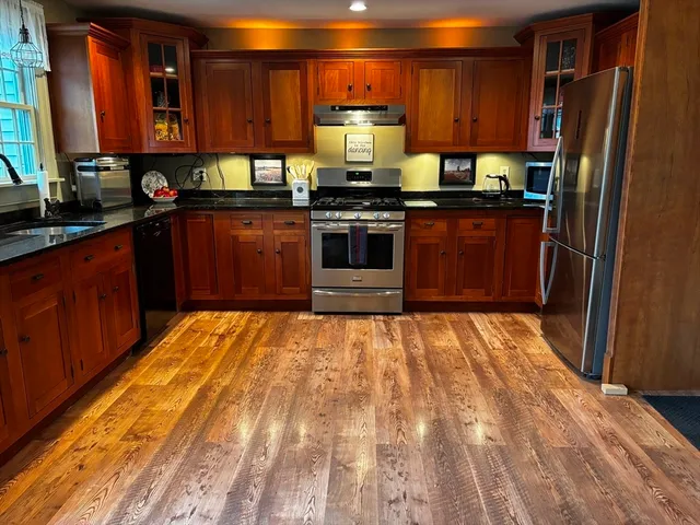 $650,000 | 299 Center Street, Pembroke, MA 02359