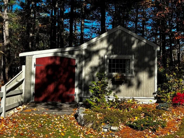 $650,000 | 299 Center Street, Pembroke, MA 02359