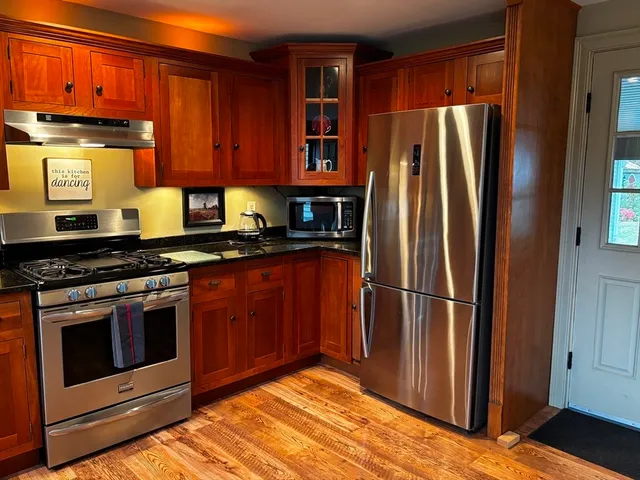 $650,000 | 299 Center Street, Pembroke, MA 02359