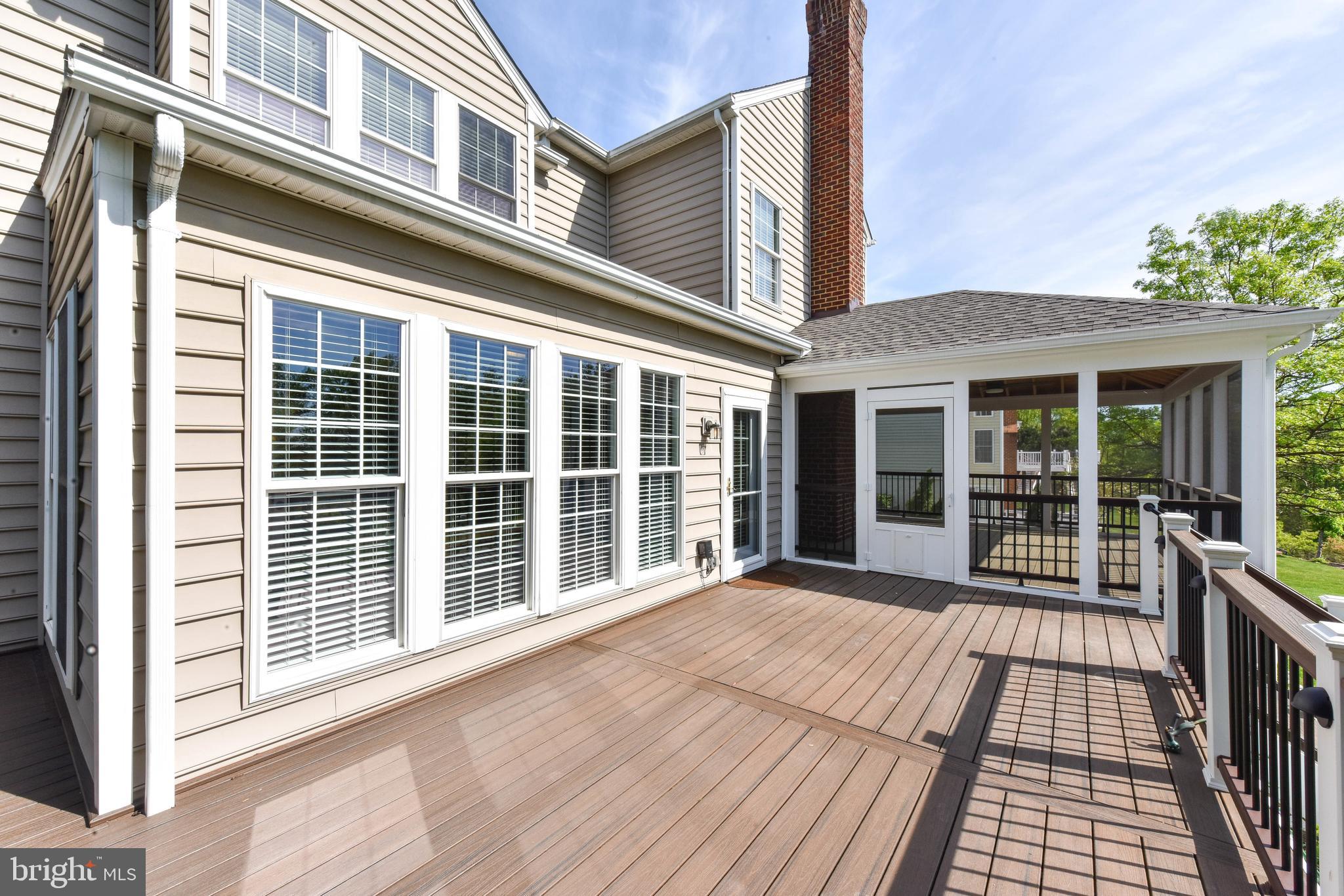 8244 Native Violet Drive Lorton, VA 22079 - Photo 57 of 68 Rear Deck