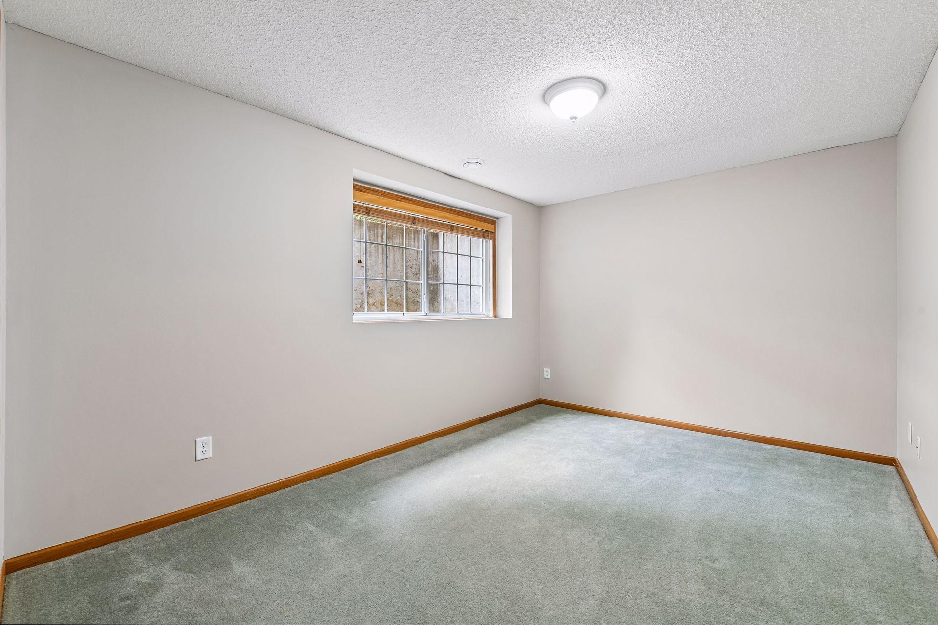 9370 Rath Place Eden Prairie, MN 55347 - Photo 29 of 34 Gallery Image 29