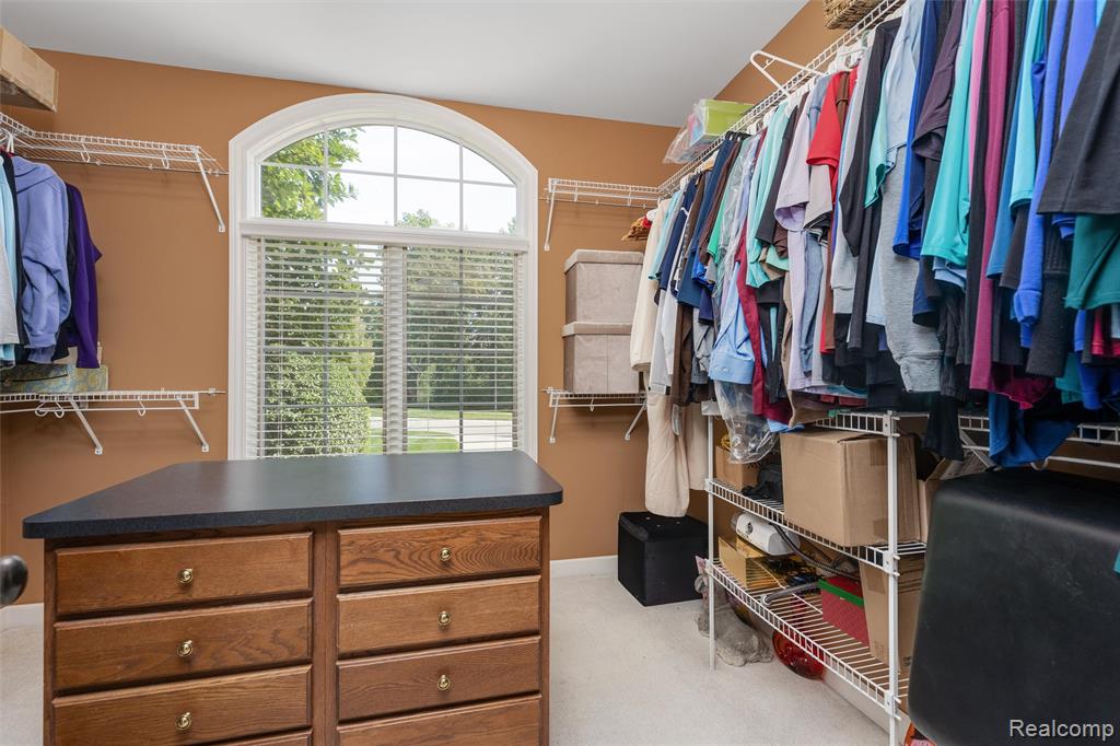 4687 Oakhurst Ridge Road Clarkston, MI 48348 - Photo 24 of 40