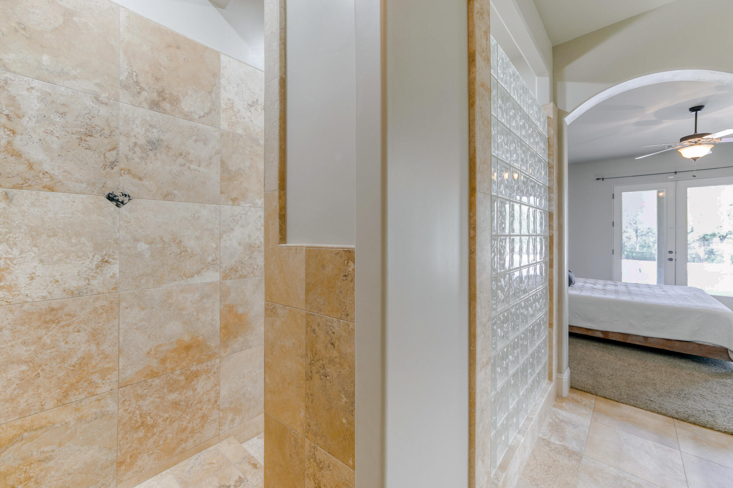 9184 Silver King Road Redding, CA 96001 - Photo 27 of 50 Master bath