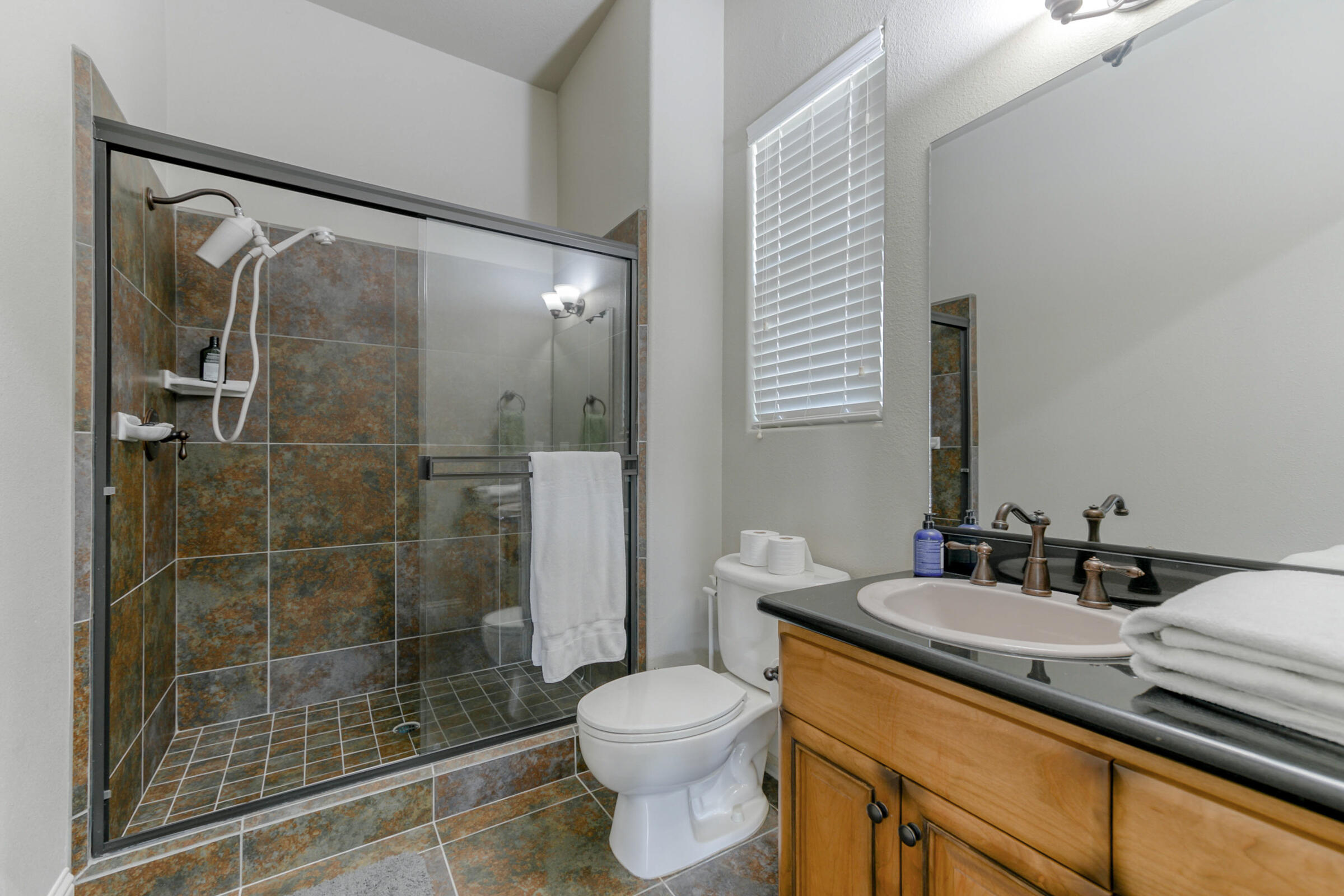9184 Silver King Road Redding, CA 96001 - Photo 35 of 50 Gym Full Bath